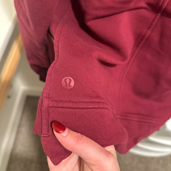 Lululemon Turtleneck Sweatshirt - Picture 4 of 4